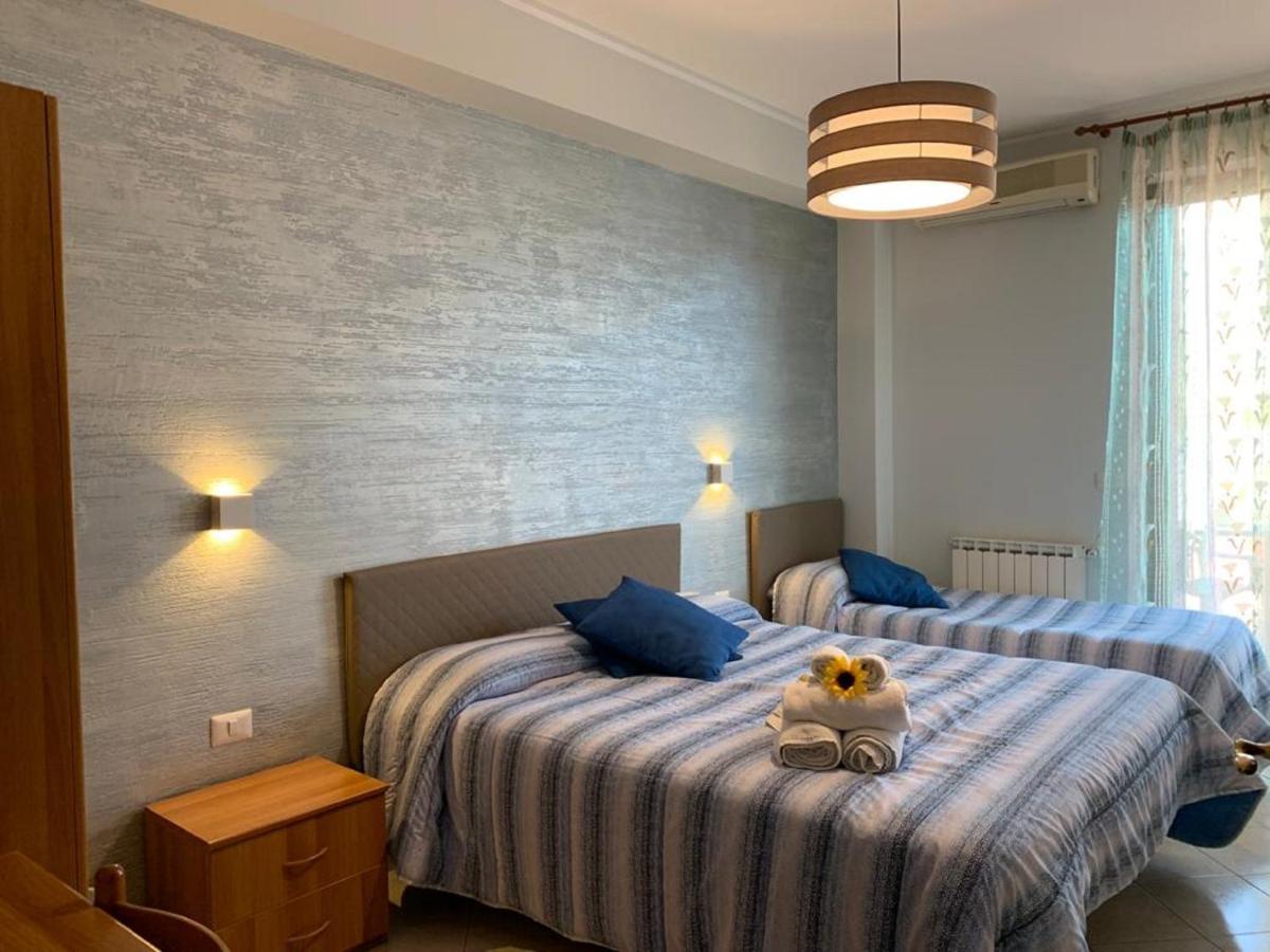 B&B Casabella Рипосто Экстерьер фото