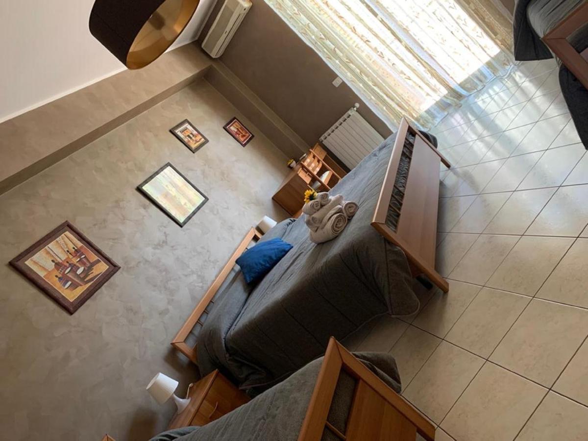 B&B Casabella Рипосто Экстерьер фото