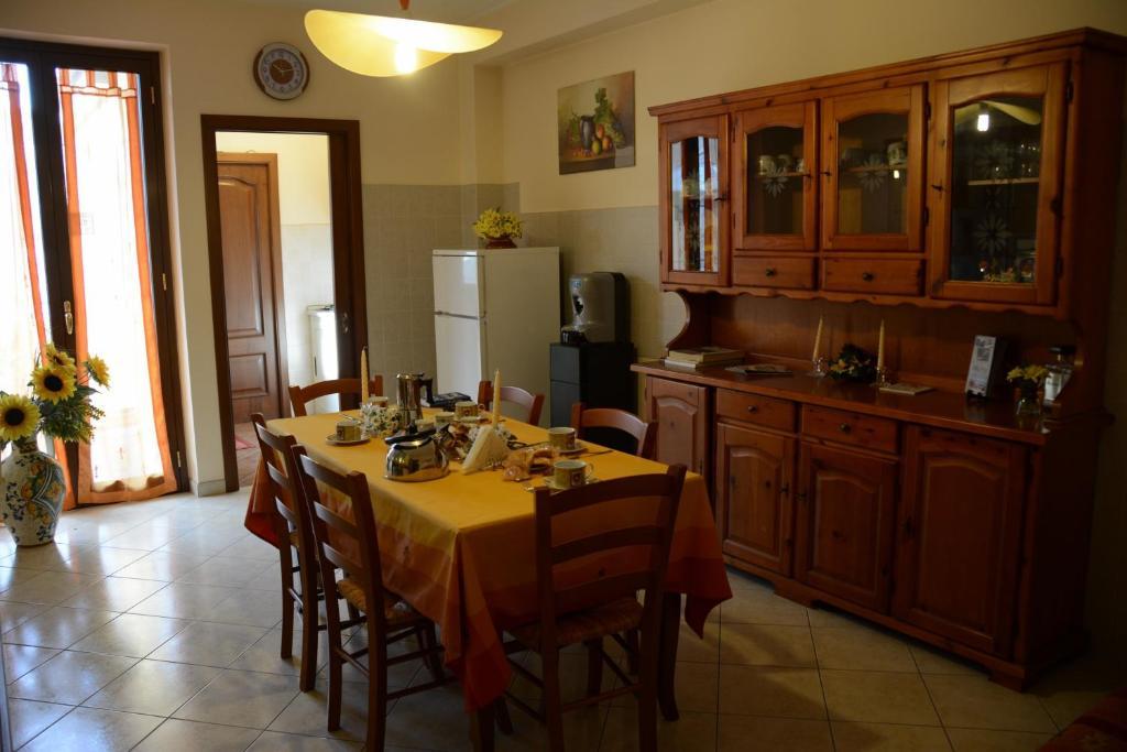 B&B Casabella Рипосто Экстерьер фото